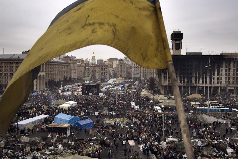 Crowds gather at Independence Square in Kyiv, Ukraine, on February 23, 2014. Photo Credit: © Yuri Kozyrev/NOOR Crowds gather at Independence Square in Kyiv, Ukraine, on February 23, 2014.